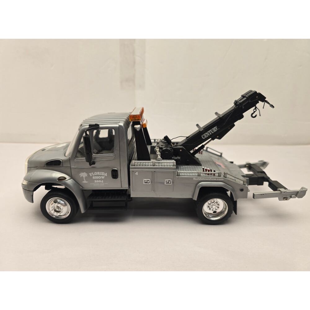 Silver Tow Truck Diecast Model Century Wrecker Florida Show 2004